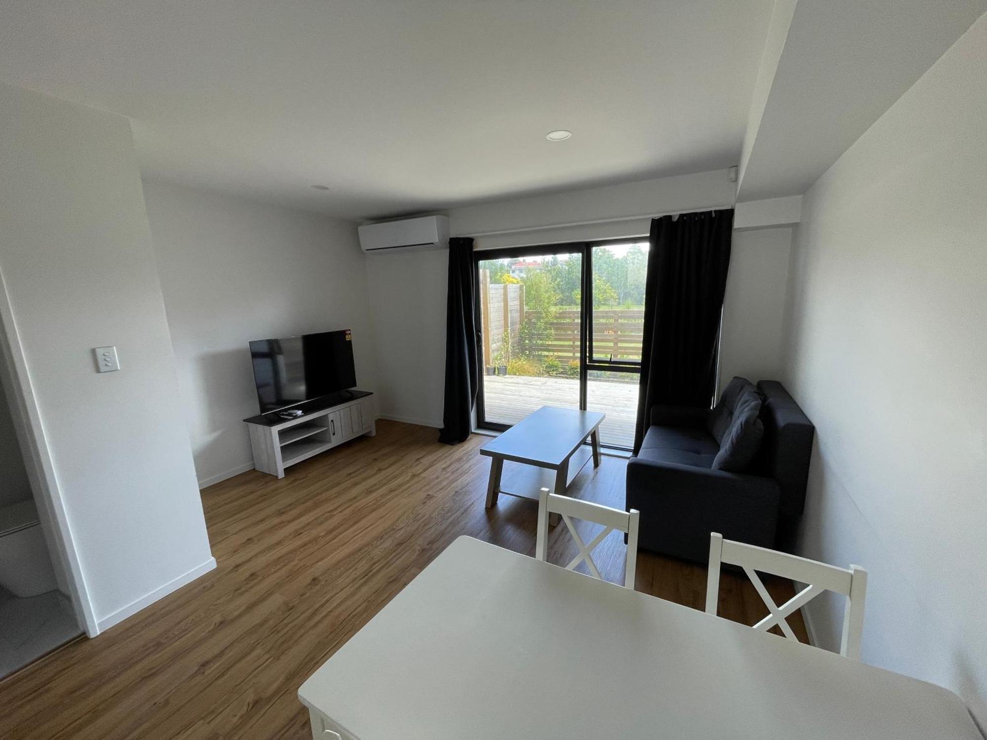 Modern Home By The Reserve Auckland Ngoại thất bức ảnh
